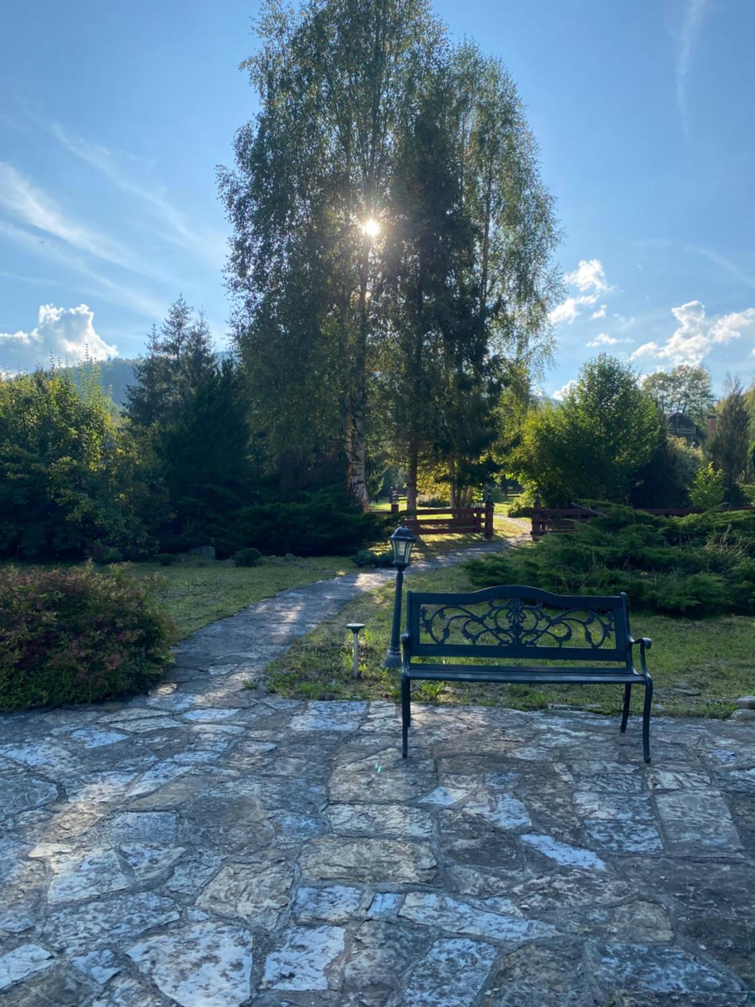Relaxation In Guta Гута Покращене Шале ภายนอก รูปภาพ